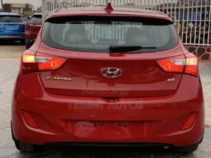 Hyundai Elantra GT 2013 Red