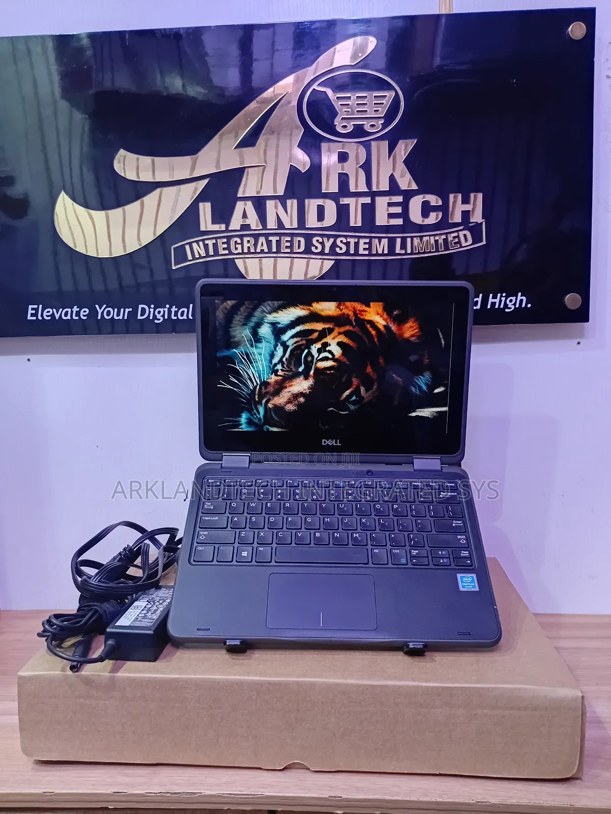 Laptop Dell Latitude 12 8GB Intel Pentium SSD 256GB