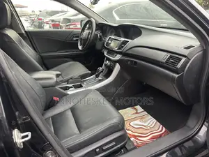 Honda Accord Touring 4dr Sedan FWD (3.5L 6cyl 6A) 2013 Black
