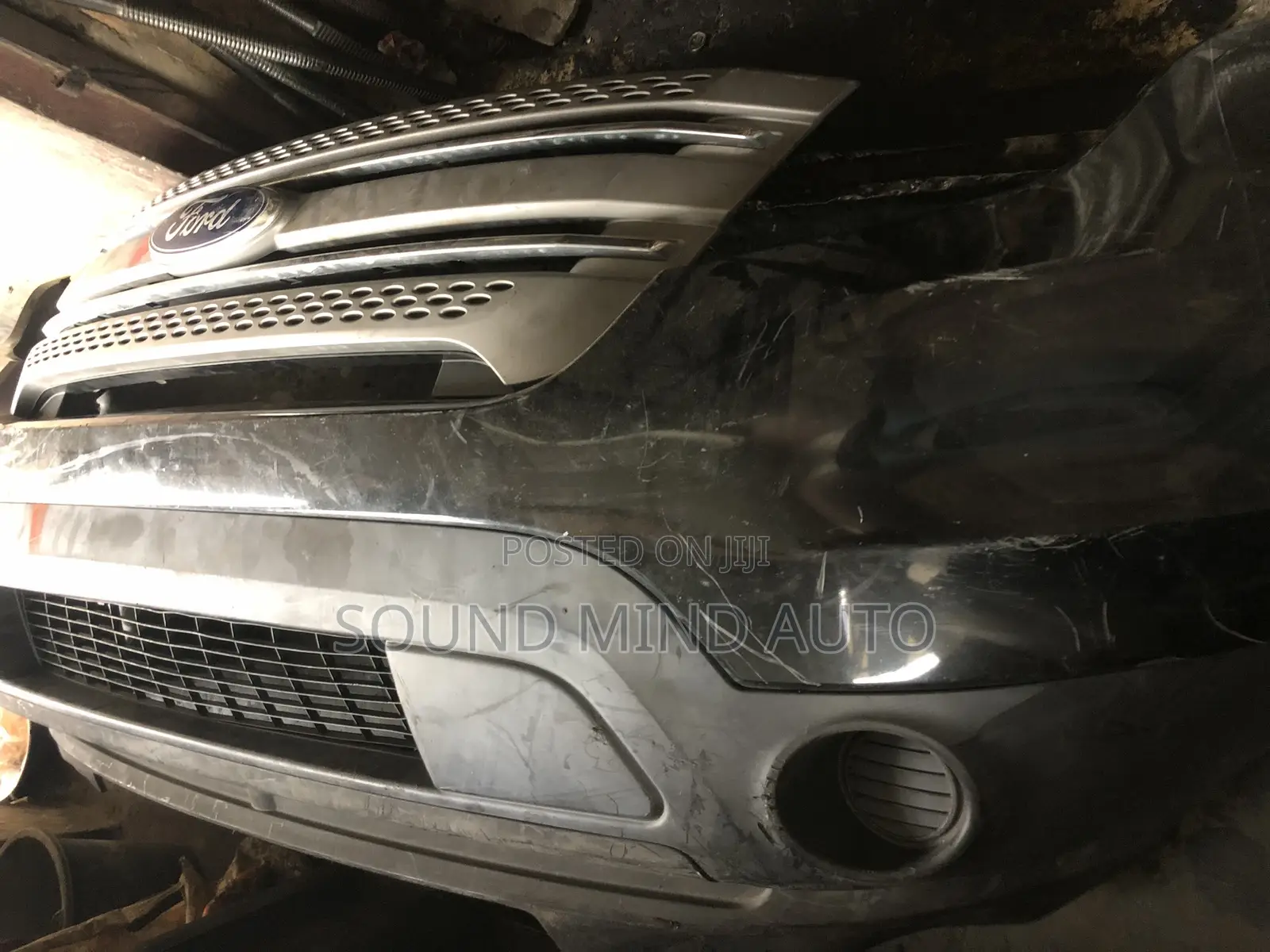 Ford Explorer 2013/2014 Model Front Bumper