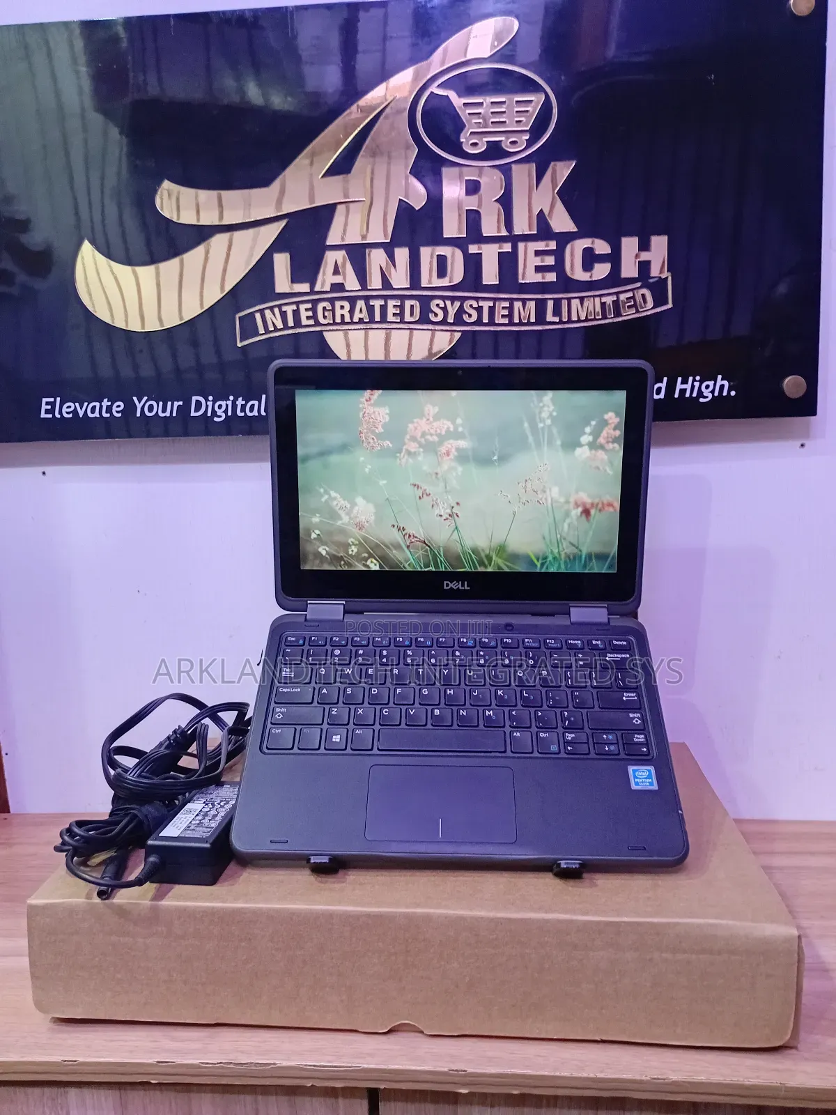 Laptop Dell Latitude 12 5280 8GB Intel Pentium SSD 256GB