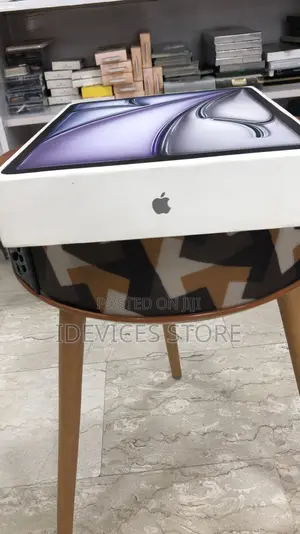 New Apple iPad Air 512 GB Gray