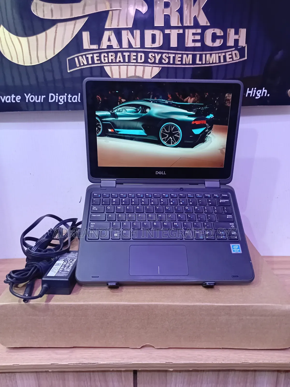 Laptop Dell Latitude 12 5289 8GB Intel Pentium SSD 256GB