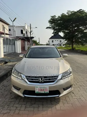 Honda Accord EX-L V-6 4dr Sedan FWD (3.5L 6cyl 6A) 2013 Gold