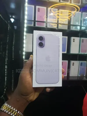 New Apple iPhone 17 256 GB Purple