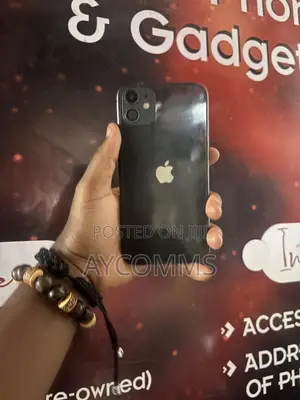 Apple iPhone 11 64 GB Black
