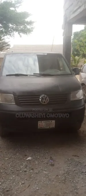 Bus Service for Hire at Anytime (Logistics Services)