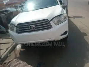 Toyota Highlander Limited 2009 White