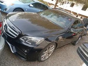 Mercedes-Benz E350 2012 Black