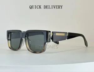 The Unbranded Classics - Timeless Shades