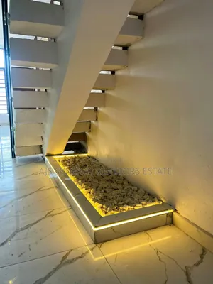 4bdrm Duplex in Ikota for sale