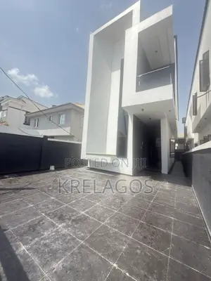 5bdrm Duplex in Ajah for sale