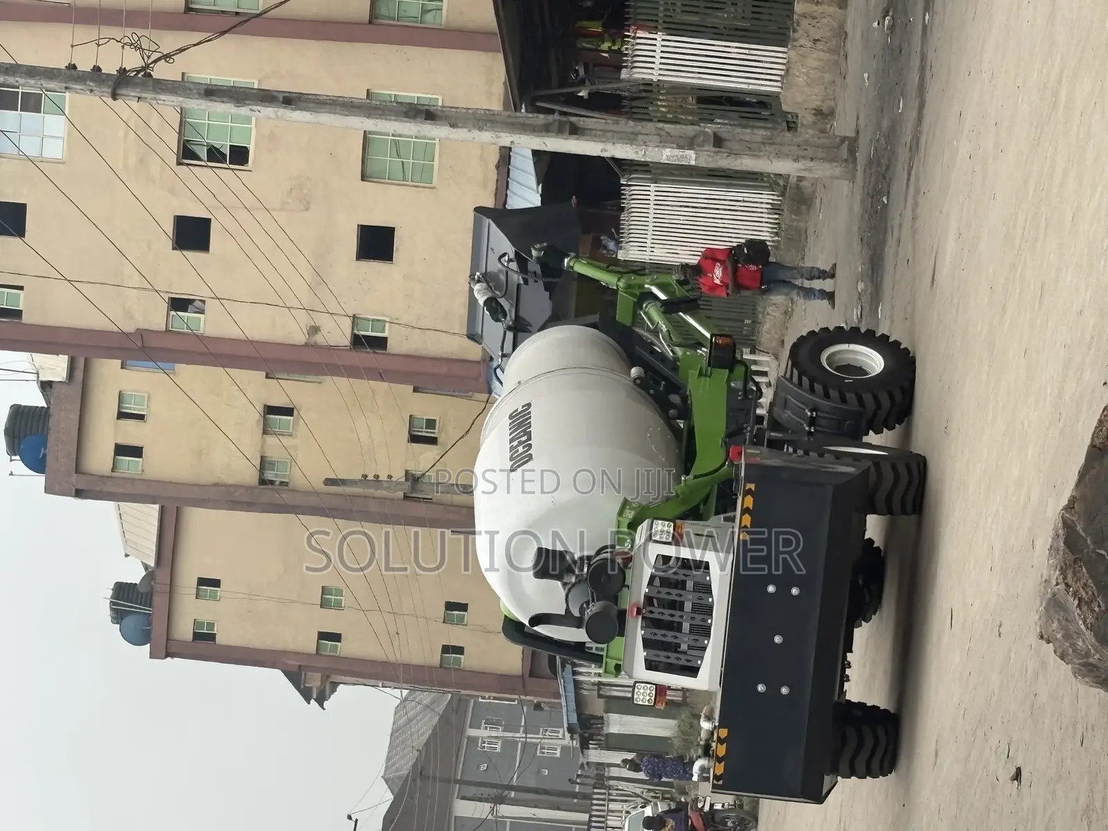 Oceanic Self Loading Mixer 4cubic