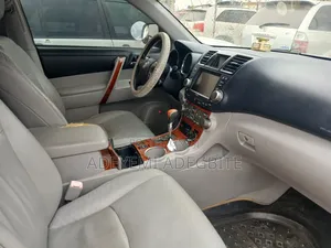 Toyota Highlander 2008 Silver