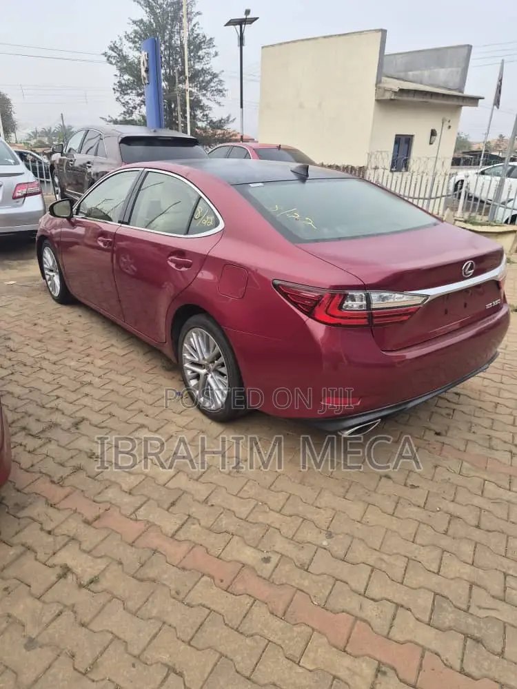 Lexus ES 250 2016 Burgundy