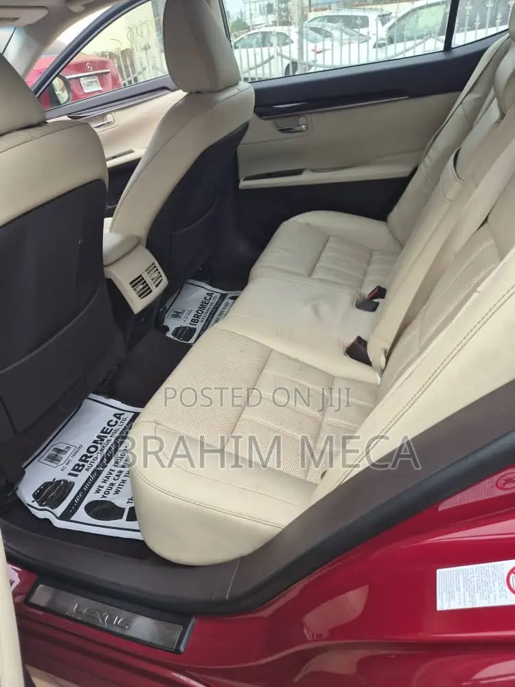 Lexus ES 250 2016 Burgundy