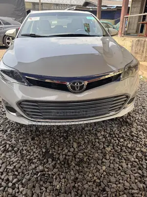 Toyota Avalon 2014 White