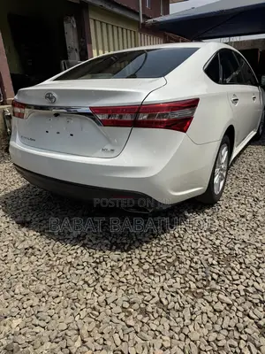 Toyota Avalon 2014 White