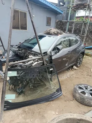 Lexus Ux200 2020 Windscreen Glass Available