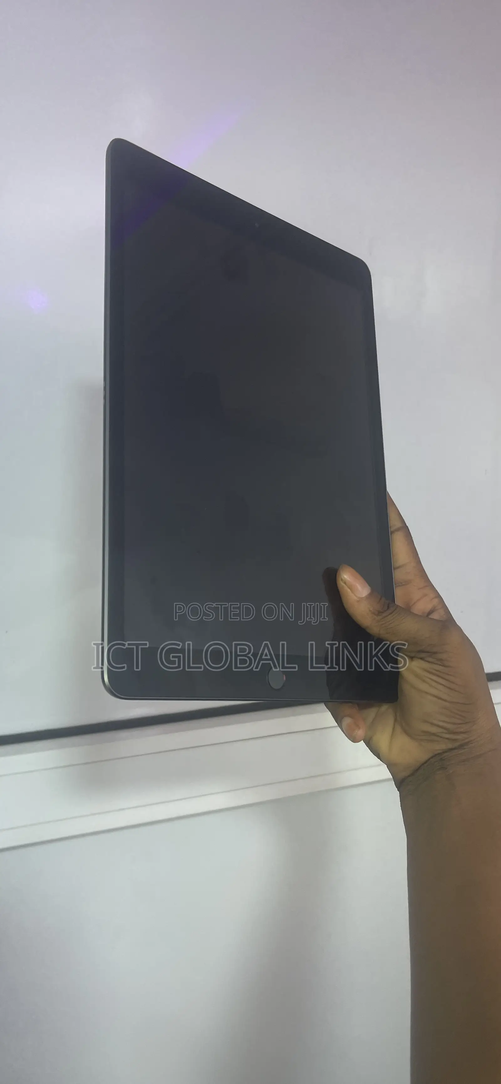 Apple iPad 10.2 (2020) 32 GB Black