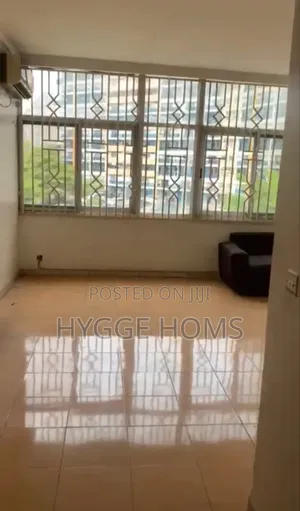 4bdrm Apartment in 1004 Estate Victoria for rent