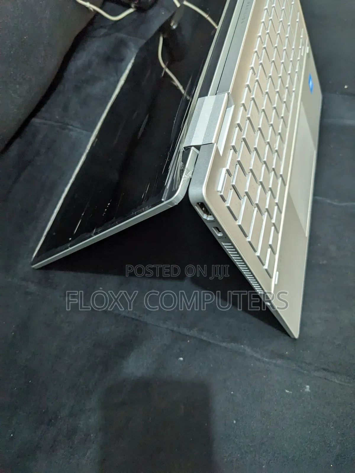 Laptop HP Pavilion x360 14 4GB Intel Core i5 SSD 128GB