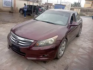 Honda Accord 2009 Burgandy