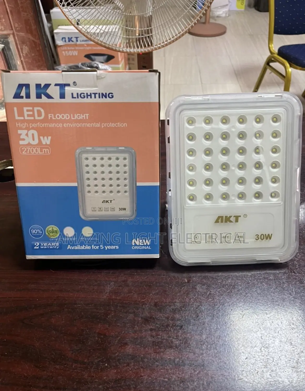 Akt Flood Lights