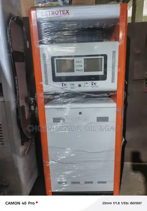 Double Nozzel Dispenser
