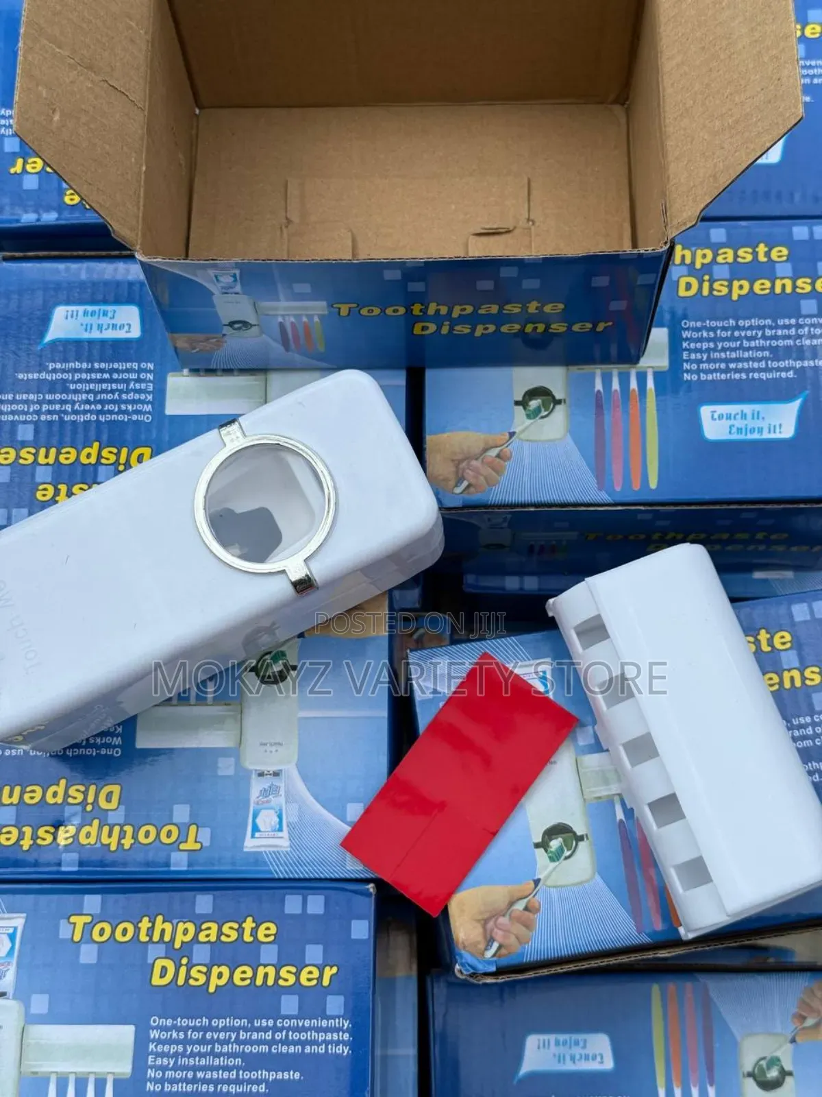 Touch Me Toothpaste Dispenser /Toothbrush Older
