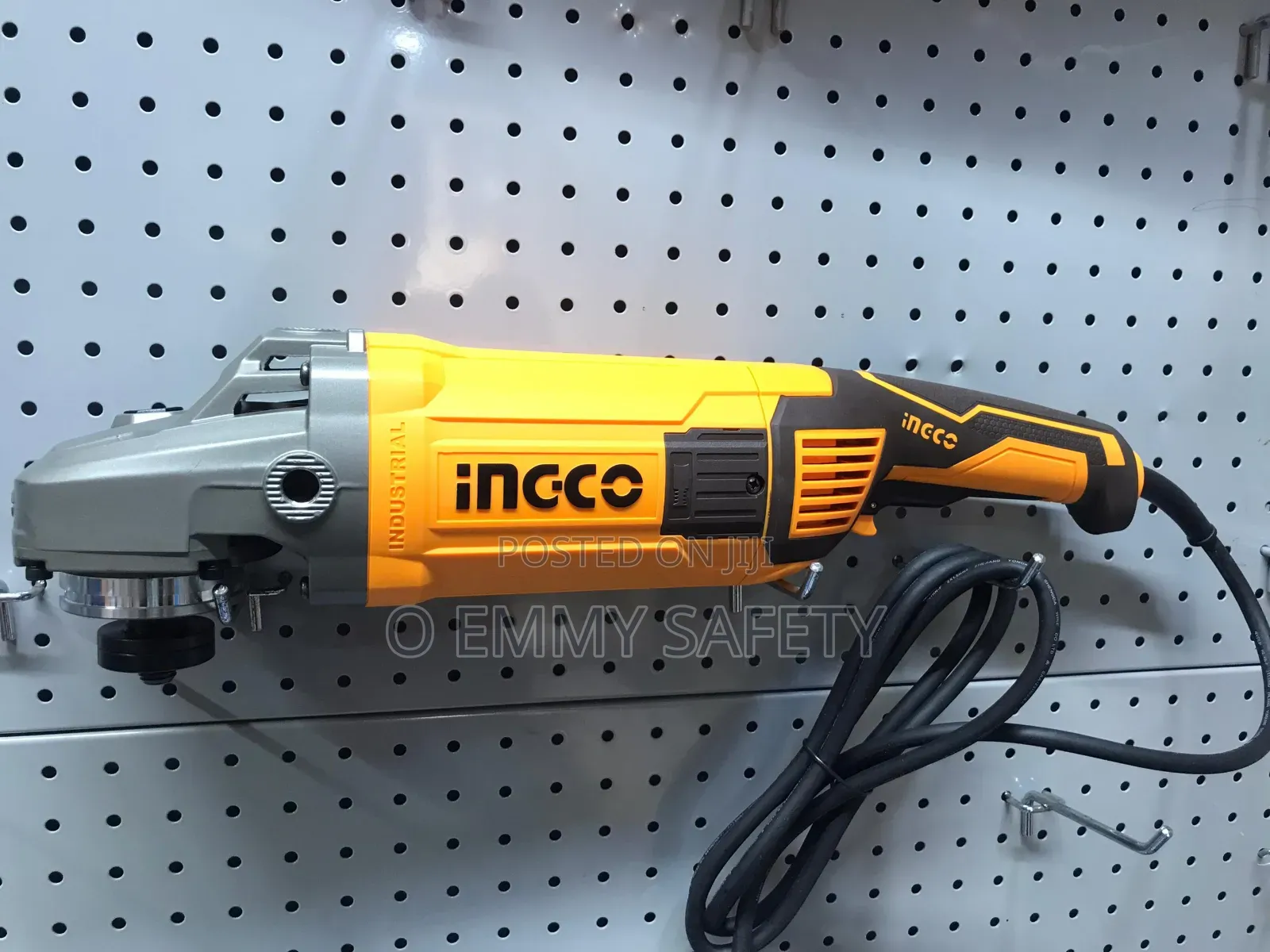 Ingco Angle Grinder 9inches