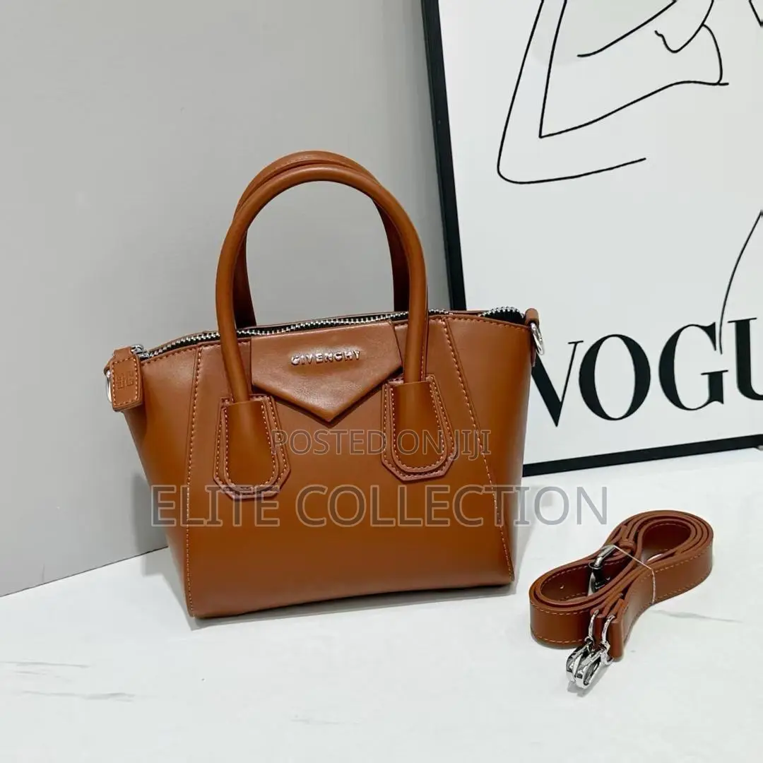 Luxury Givenchy Handbag Fully Boxed Medium Size