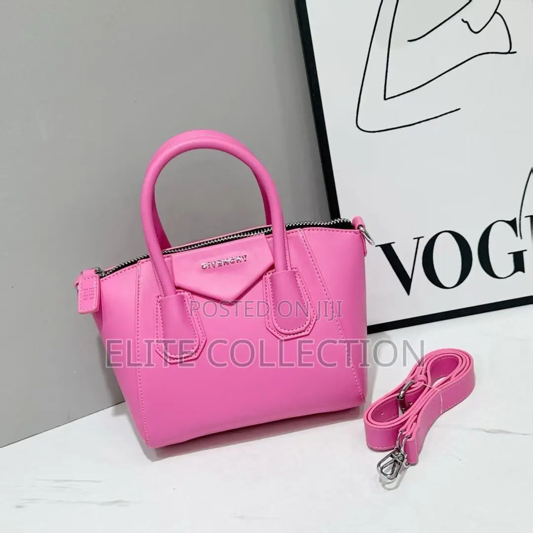 Luxury Givenchy Handbag Fully Boxed Medium Size
