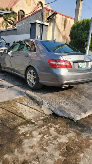 Mercedes-Benz E350 2011 Silver