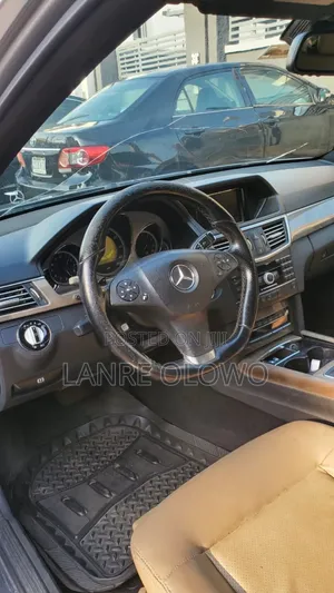 Mercedes-Benz E350 2011 Silver