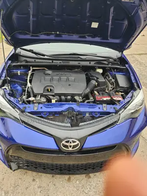 Toyota Corolla SE (1.8L 4cyl 6M) 2019 Blue