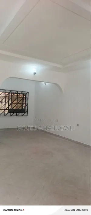 3bdrm Bungalow in Gbalajam Axis, Woji for rent