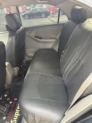 Toyota Corolla LE 2004 Black