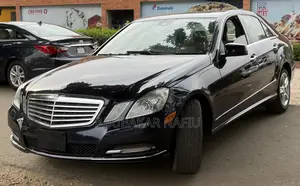 Mercedes-Benz E350 2009 Blue