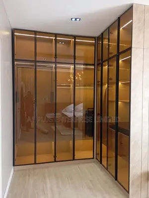 Full Hight Wardrobe With All Glass Doors And Lightings