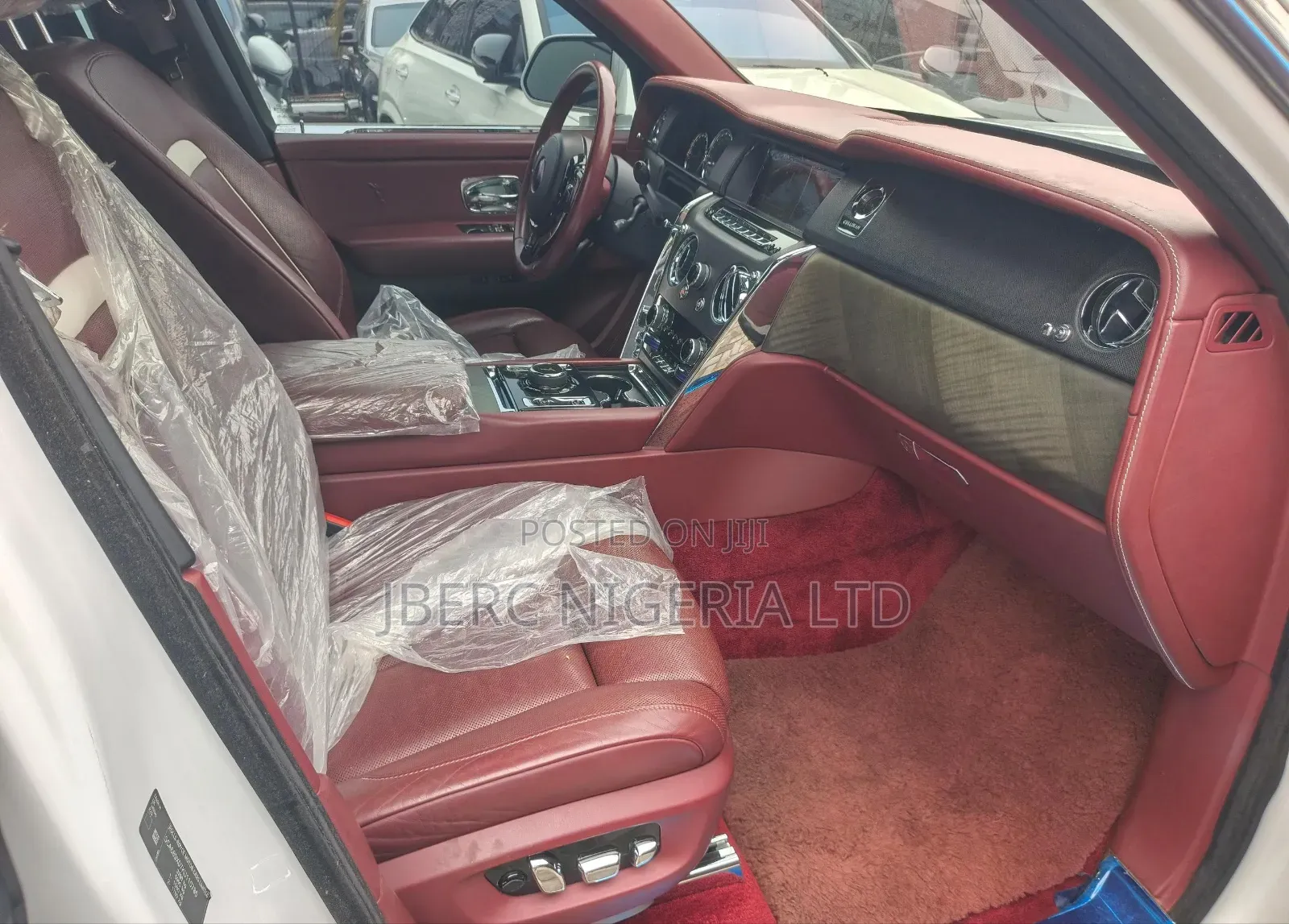 Rolls-Royce Cullinan Base 2020 White