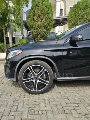 Mercedes-Benz GLE-Class AMG GLE 43 4MATIC 2017 Black