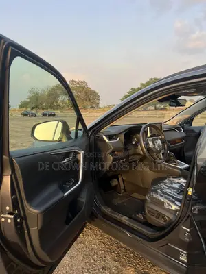 Toyota RAV4 2019 Gray