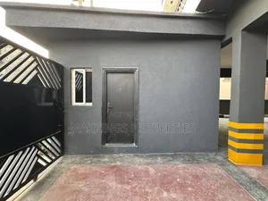 2bdrm Apartment in Lekki Phase 1 for rent