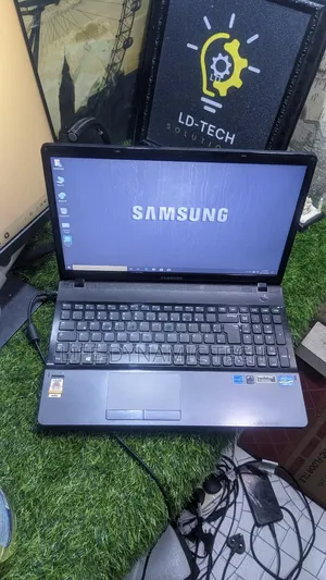 Laptop Samsung 8GB Intel Core I5 HDD 500GB