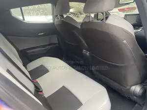 Toyota C-HR 2019 Blue