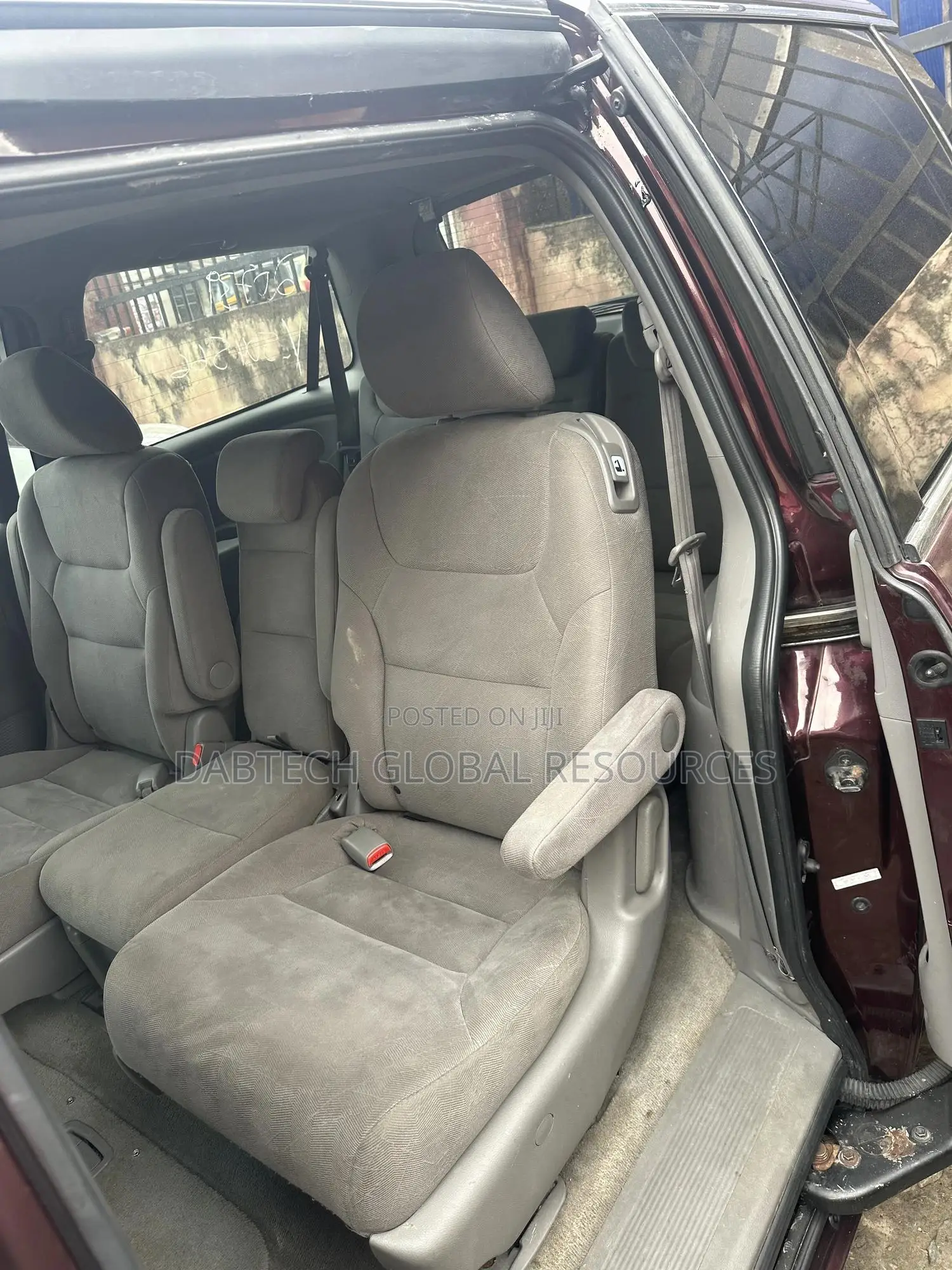 Honda Odyssey 2010 Red