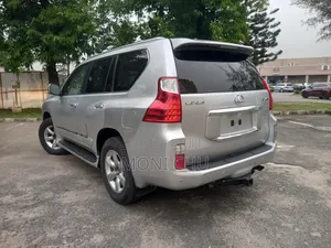 Lexus GX 460 2010 Silver