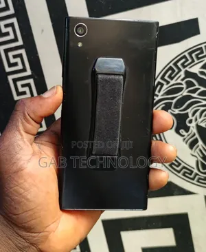 Sony Xperia XA1 Plus 32 GB Black