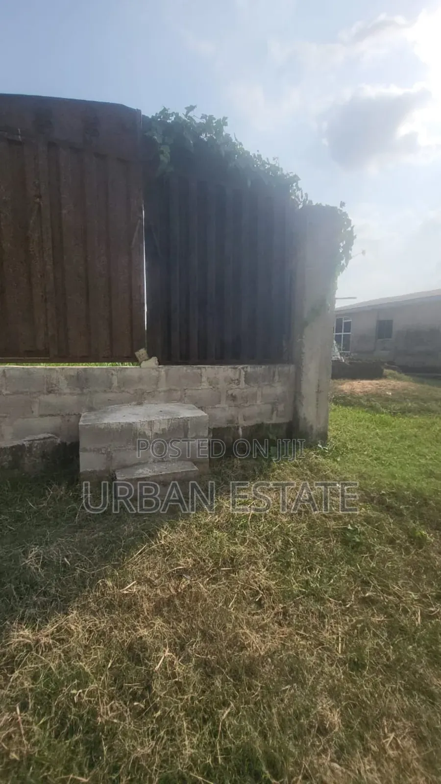 2 Plot of Land Plus for Sale 1400sqm